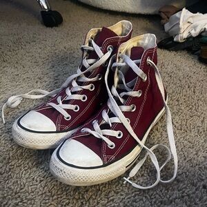 Maroon Red Converse Size 8